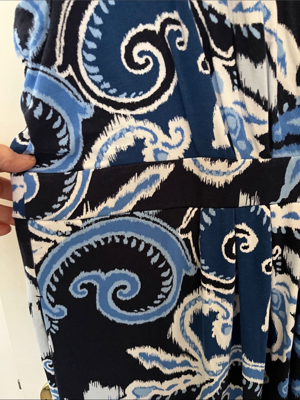 Chico's v neck sleeveless Navy, Light Blue & White Swirl Midi Dress size 3 14/16 - Picture 6 of 10